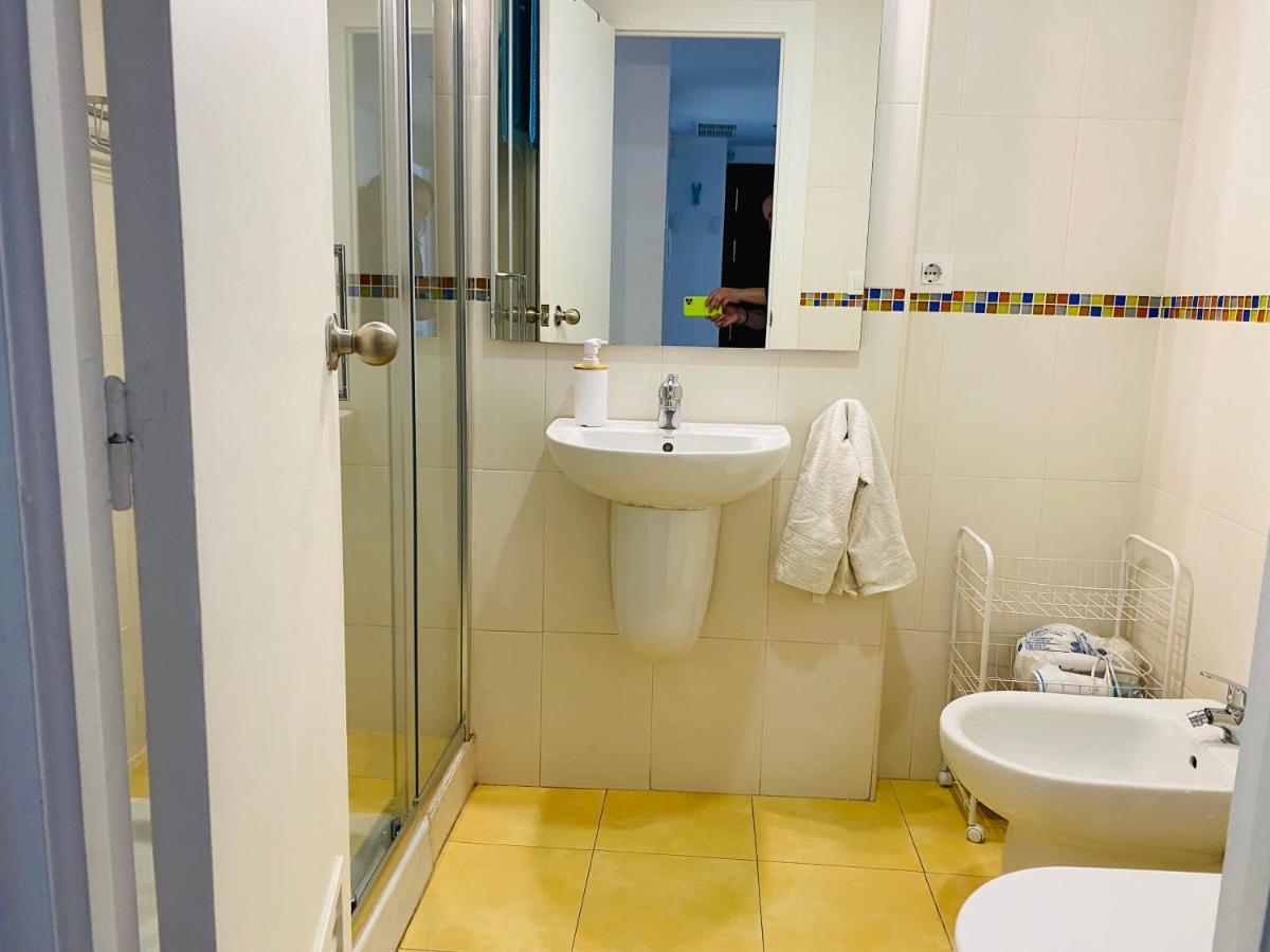 Apartament Betis A La Orilla Del Guadalquivir & Vistas A La Giralda Sewilla Zewnętrze zdjęcie