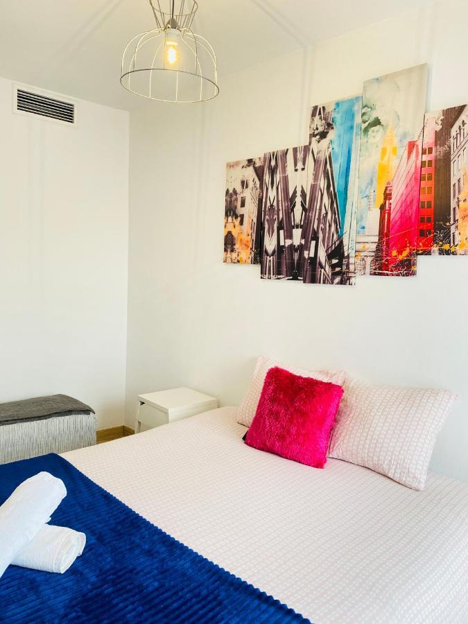 Apartament Betis A La Orilla Del Guadalquivir & Vistas A La Giralda Sewilla Zewnętrze zdjęcie