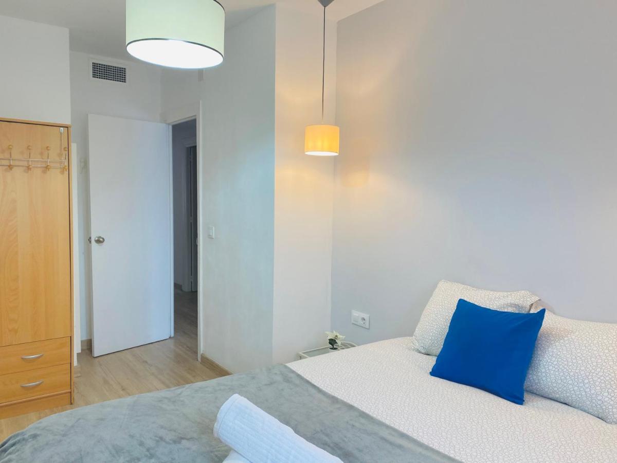 Apartament Betis A La Orilla Del Guadalquivir & Vistas A La Giralda Sewilla Zewnętrze zdjęcie