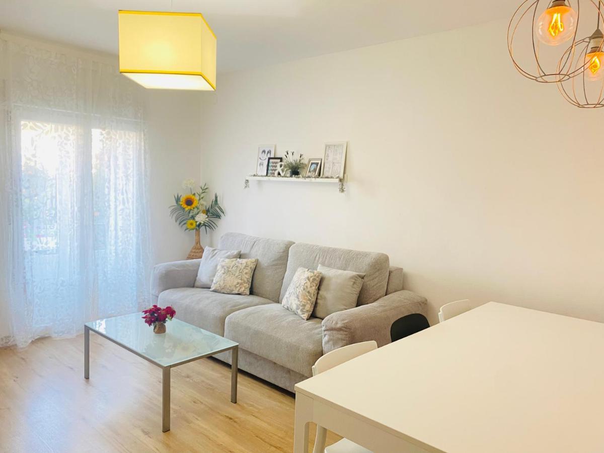Apartament Betis A La Orilla Del Guadalquivir & Vistas A La Giralda Sewilla Zewnętrze zdjęcie